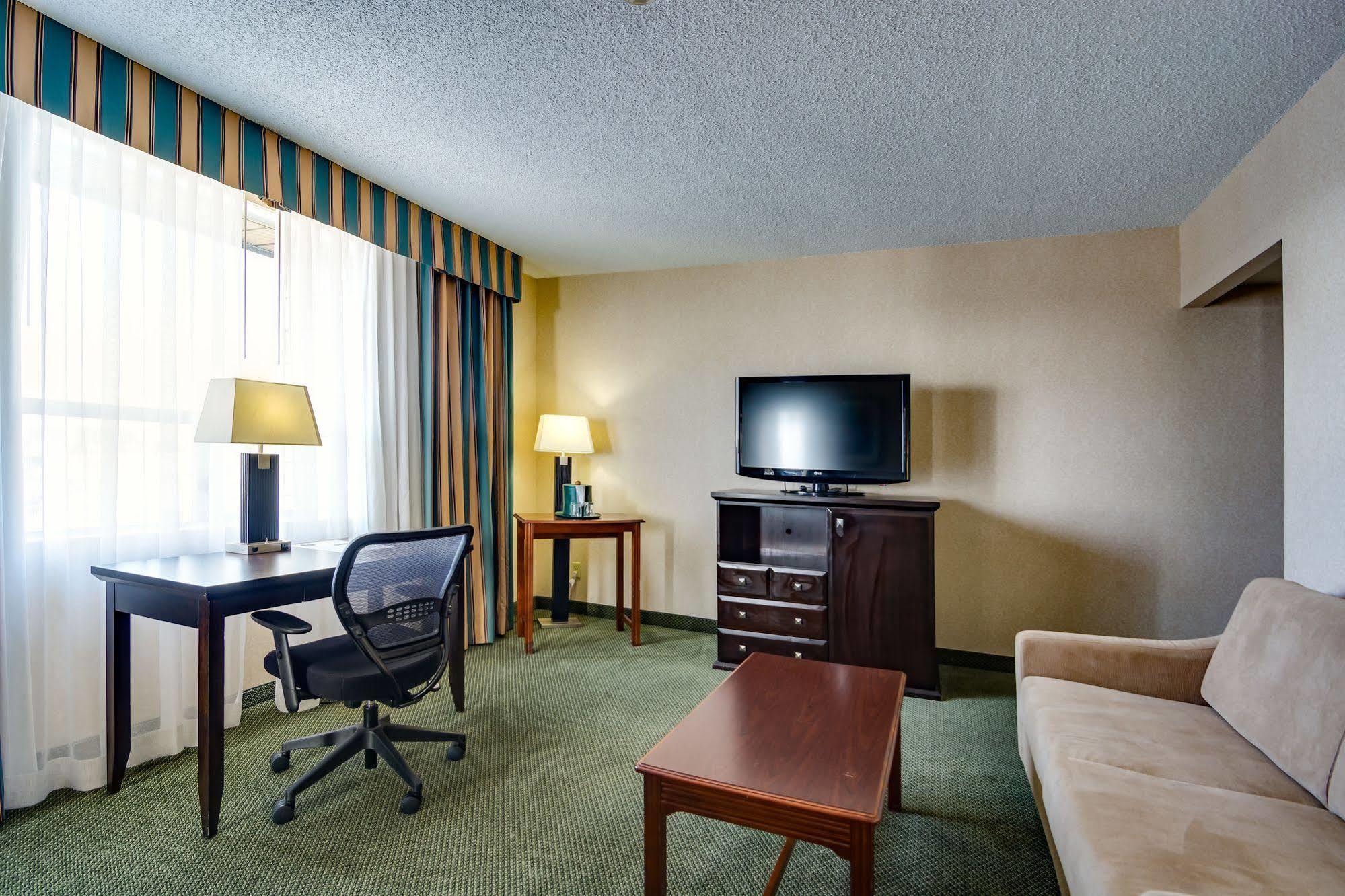 Sawridge Inn And Conference Centre Edmonton South Eksteriør billede