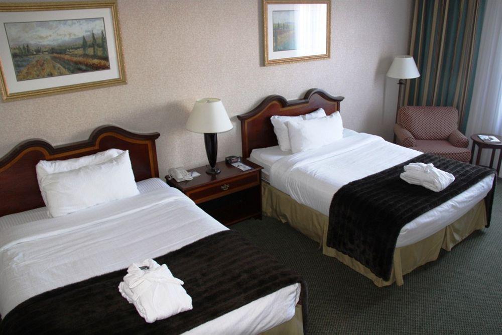 Sawridge Inn And Conference Centre Edmonton South Værelse billede